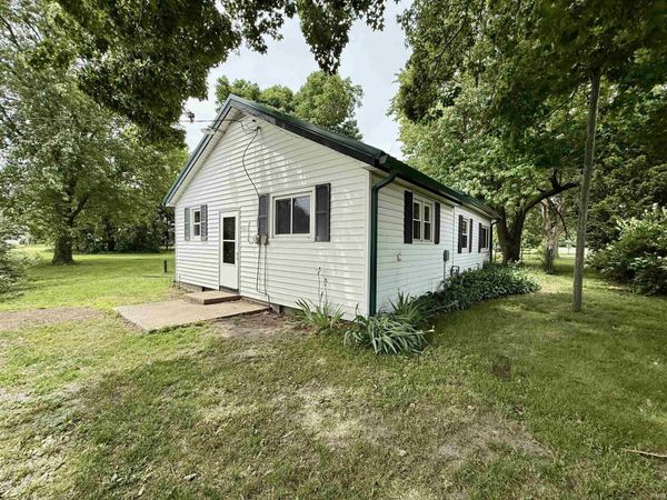 3703 E Main Street, Star City, IN 46985