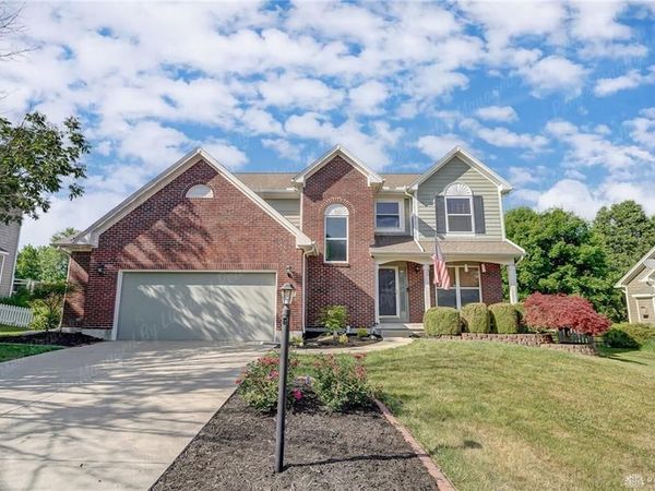 3220 Spillway Court, Bellbrook, OH 45305
