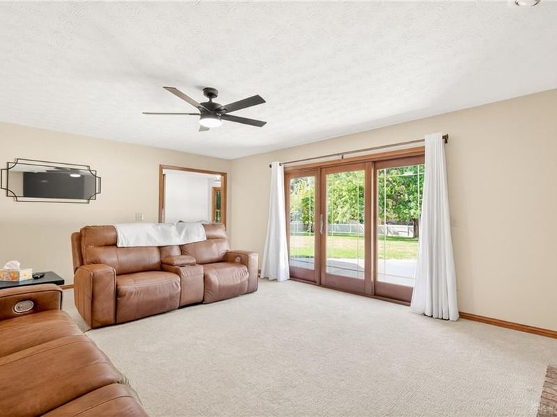 1665 Marby Drive, Troy, OH 45373 Photo 12