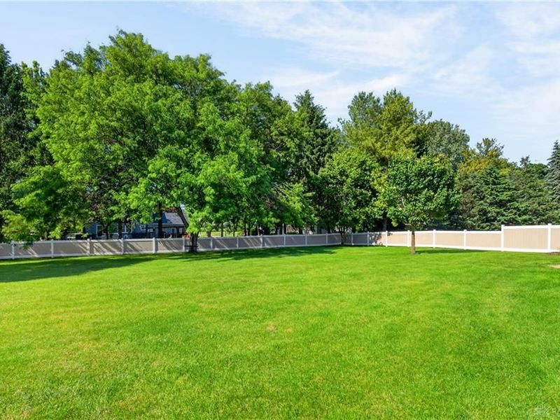 1665 Marby Drive, Troy, OH 45373 Photo 31