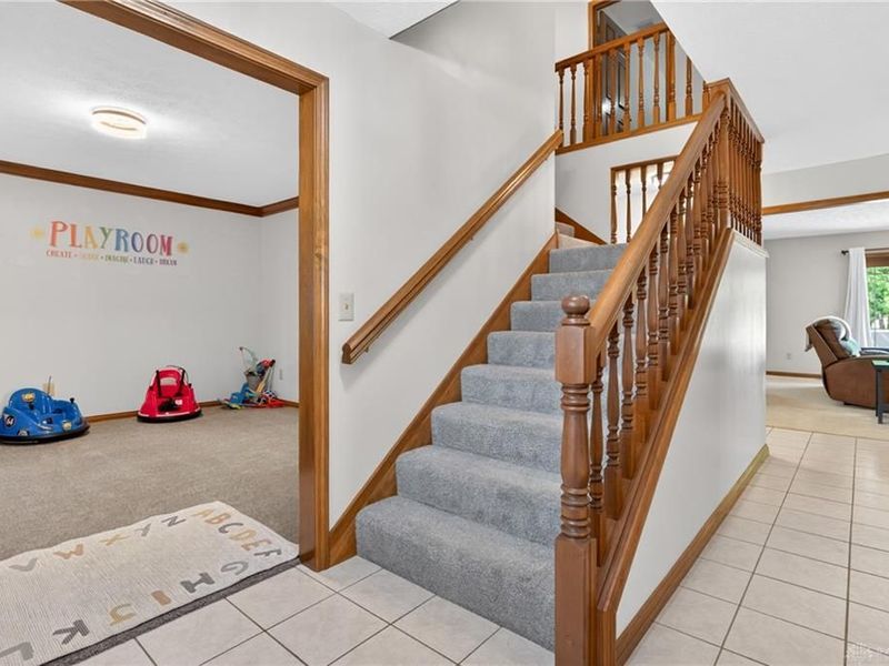 1665 Marby Drive, Troy, OH 45373 Photo 4