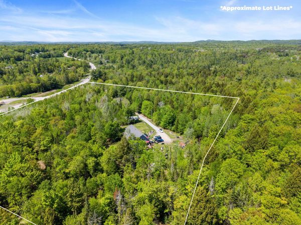 327 Ridge Road , Lisbon, ME 04252