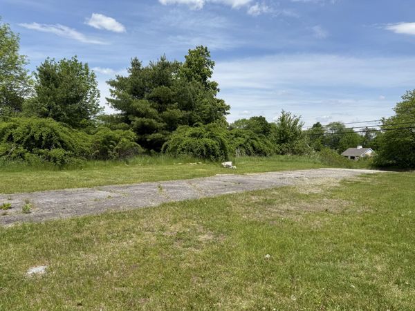 19 Duckpuddle Road , Nobleboro, ME 04555