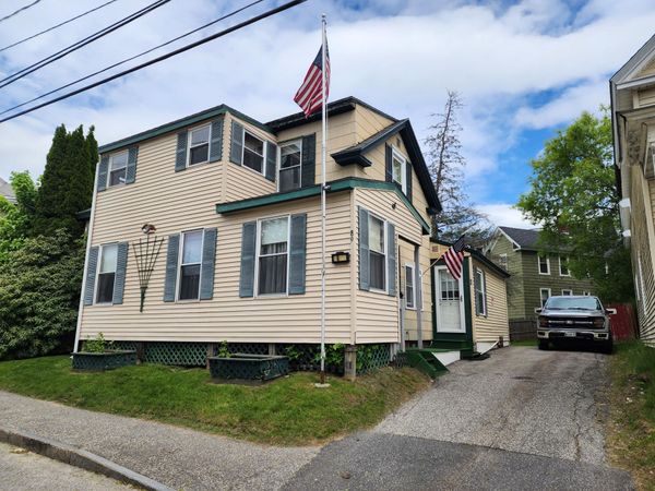 89 Oak Street , Lewiston, ME 04240