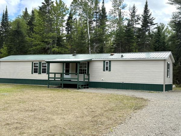 124 Goff Road , Sangerville, ME 04479