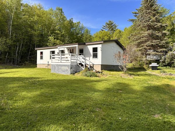 99 Dixon Road, Lebanon, ME 04027