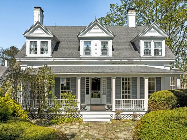 36 Pleasant Street, Damariscotta, ME 04553