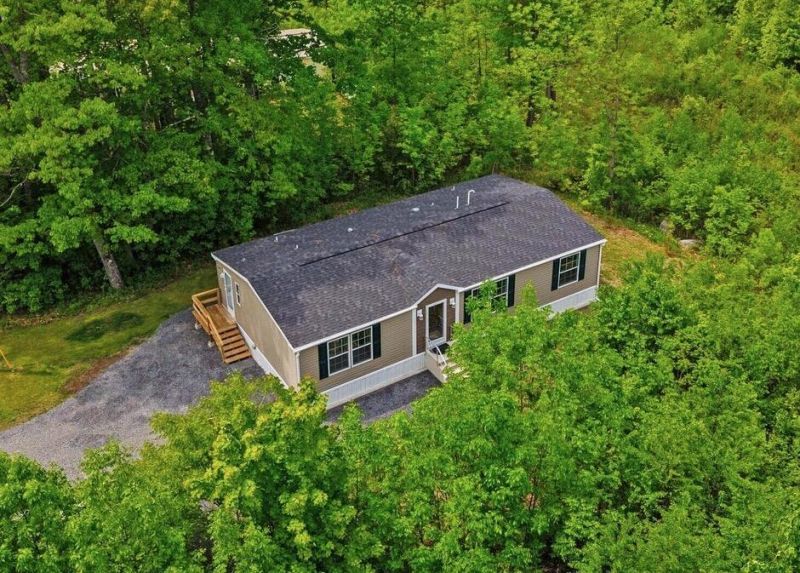 44 Averill Mobile Home Park, Benton, ME 04901 Main Photo