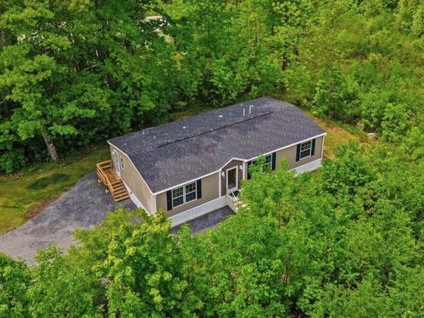 44 Averill Mobile Home Park, Benton, ME 04901