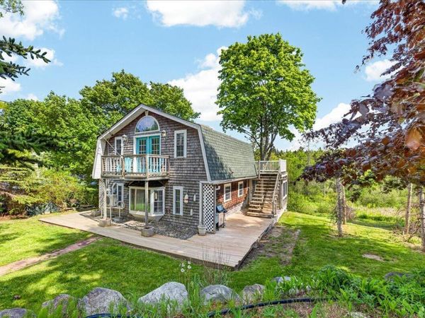 282 Sunset Road , Deer Isle, ME 04627