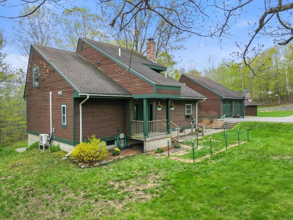 2611 Kennebec , Newburgh, ME 04444