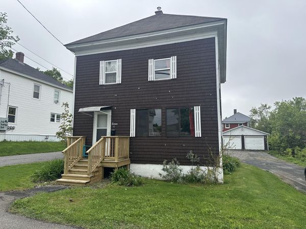 16 Allen Street , Presque Isle, ME 04769