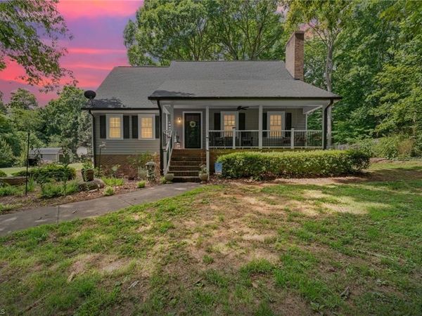 5754 Stanleyville Drive, Winston-Salem, NC 27105