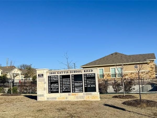 1000 Gattis School RD, Unit 940, Round Rock, TX 78664