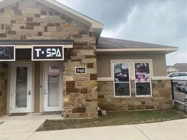1000 Gattis School RD, Unit 940, Round Rock, TX 78664