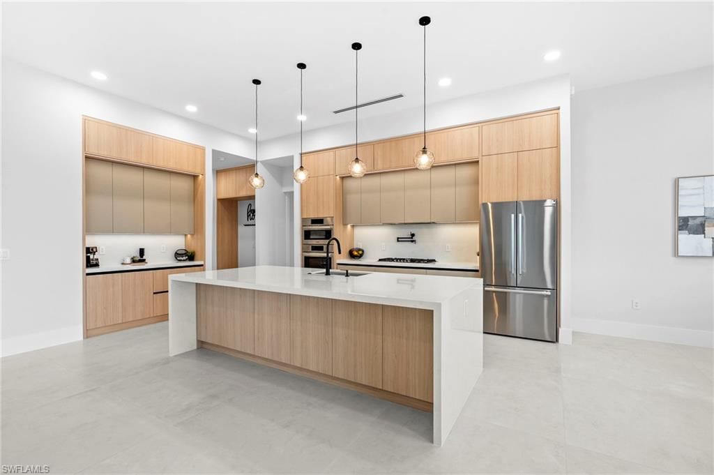 18432 Royal Hammock Blvd, Naples, FL 34114 Photo