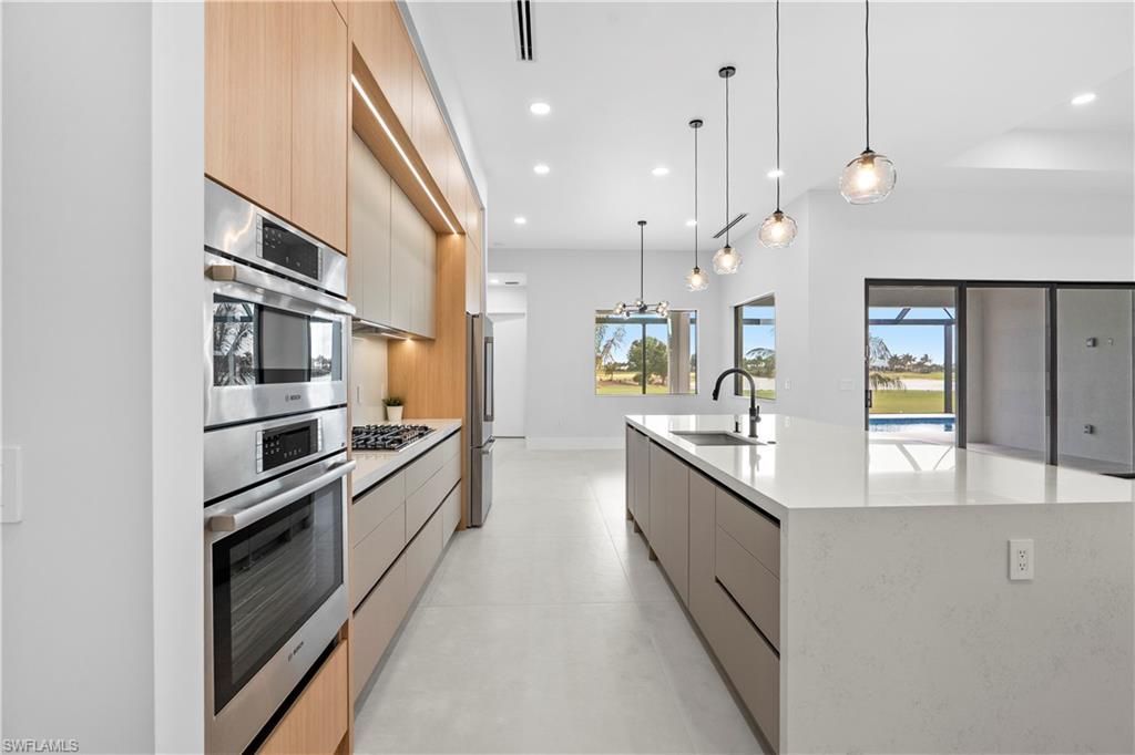 18432 Royal Hammock Blvd, Naples, FL 34114 Photo