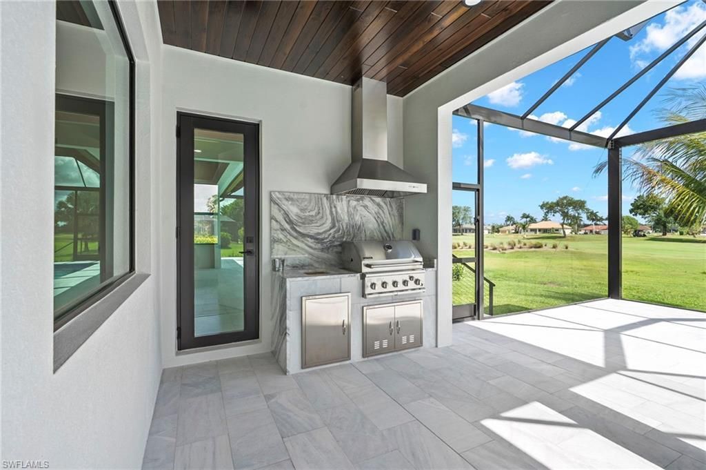 18432 Royal Hammock Blvd, Naples, FL 34114 Photo