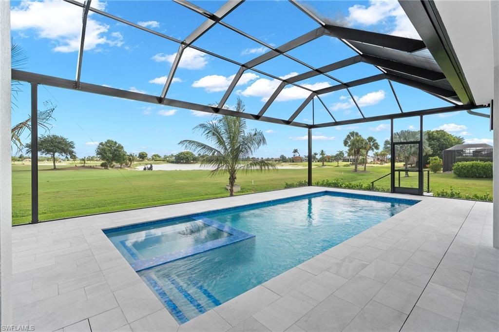 18432 Royal Hammock Blvd, Naples, FL 34114 Photo