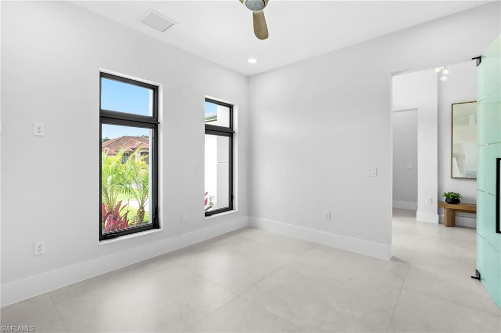 18432 Royal Hammock Blvd, Naples, FL 34114 Photo