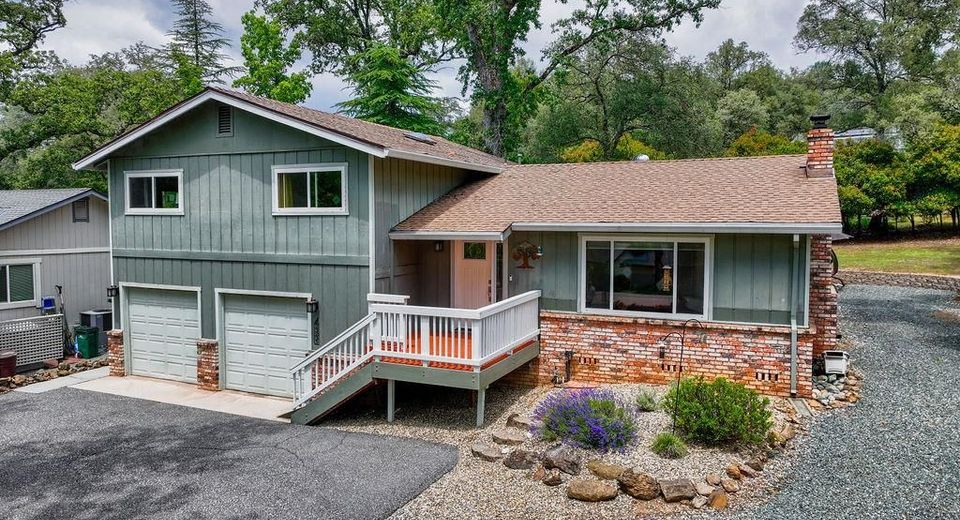 23235 Broadmoor Ct., Auburn, CA 95602 Photo