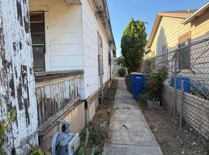 1129 E Nevada Ave, Fresno, CA 93701 Photo