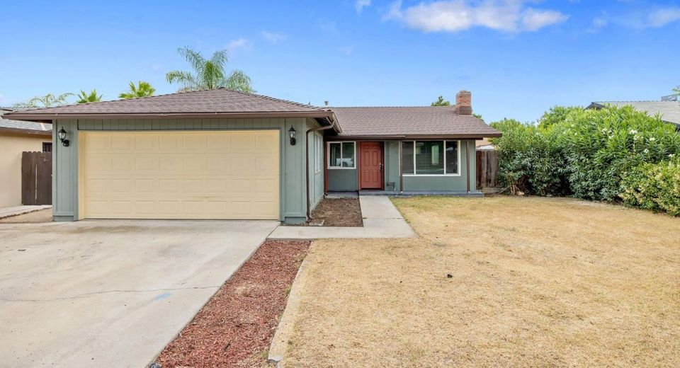 534 W Swift Ave, Clovis, CA 93612 Photo