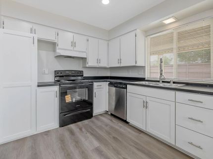 534 W Swift Ave, Clovis, CA 93612 Photo