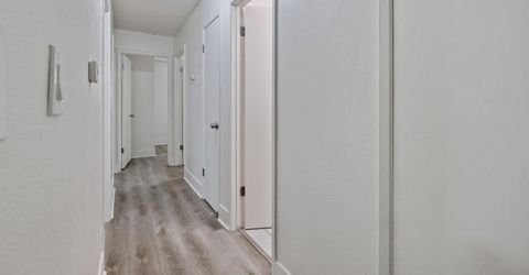 534 W Swift Ave, Clovis, CA 93612 Photo