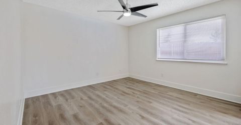 534 W Swift Ave, Clovis, CA 93612 Photo