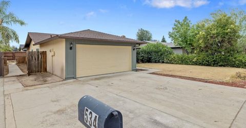 534 W Swift Ave, Clovis, CA 93612 Photo