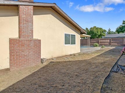 534 W Swift Ave, Clovis, CA 93612 Photo