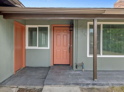 534 W Swift Ave, Clovis, CA 93612 Photo