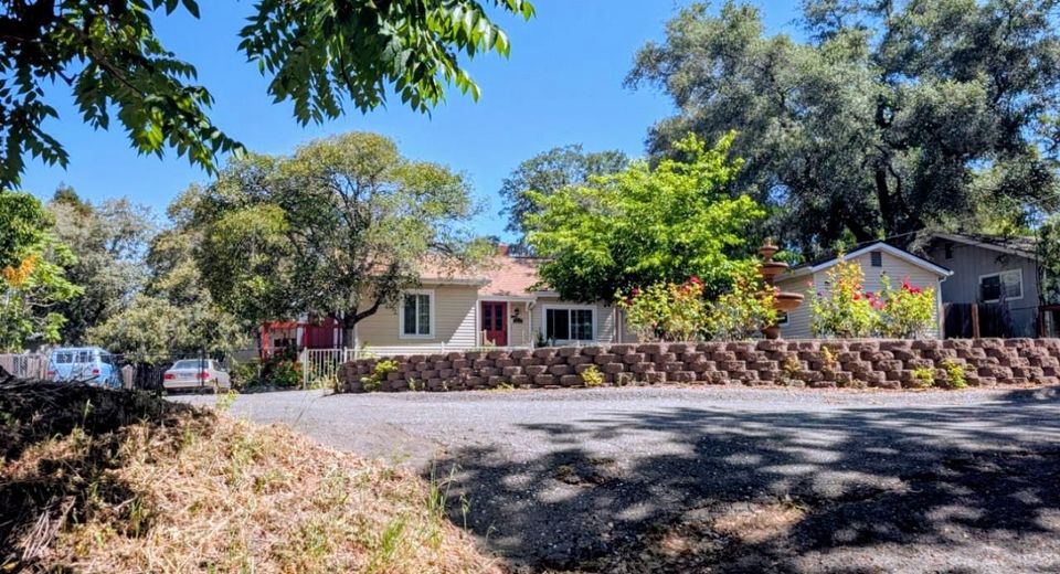 1631 Martin Dr, Auburn, CA 95603 Photo