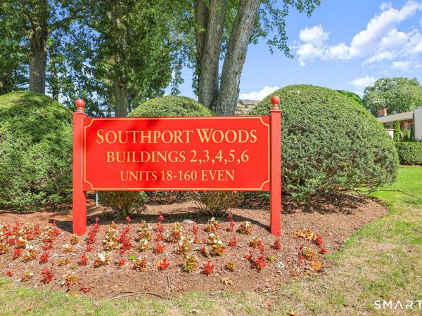 108 Southport Woods, Unit 108, Fairfield, CT 06890