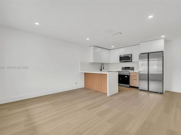 1611 NE 50th Ct , Unit 2, Fort Lauderdale, FL 33334