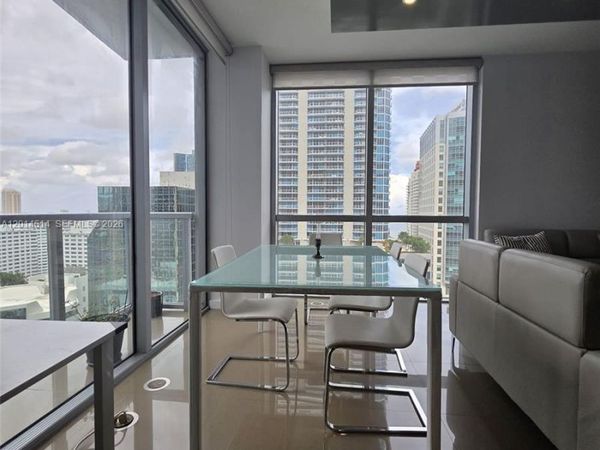 1060 Brickell Ave , Unit 2201, Miami, FL 33131