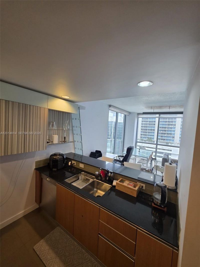 1060 Brickell Ave , Unit 2201, Miami, FL 33131 Photo