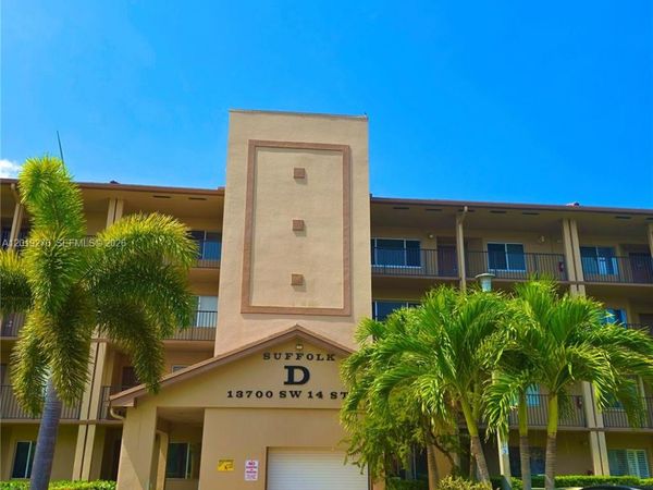13700 SW 14th St , Unit 411D, Pembroke Pines, FL 33027