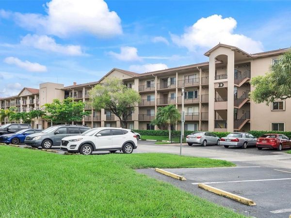 13700 SW 14th St , Unit 411D, Pembroke Pines, FL 33027