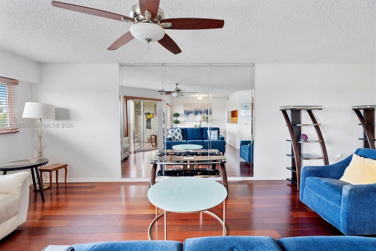 13700 SW 14th St , Unit 411D, Pembroke Pines, FL 33027 Photo