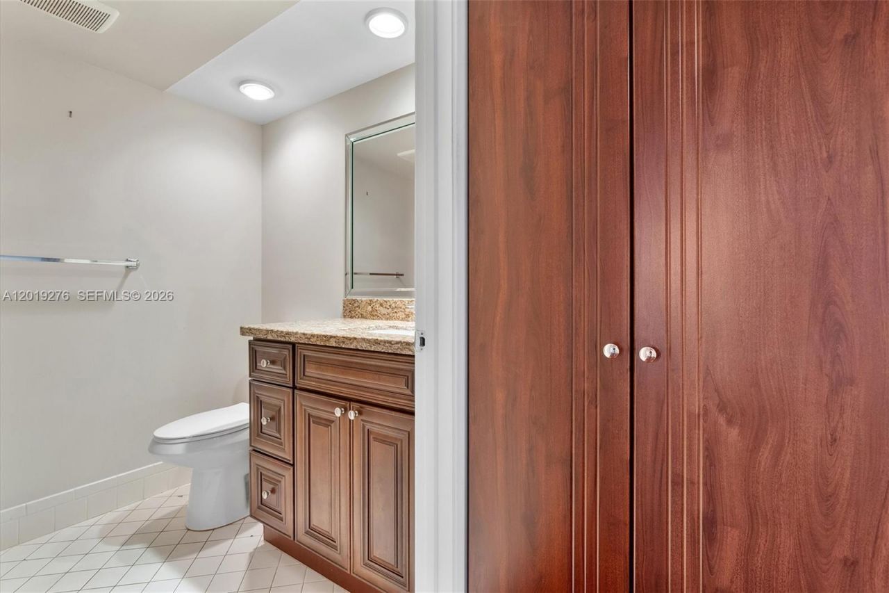 13700 SW 14th St , Unit 411D, Pembroke Pines, FL 33027 Photo