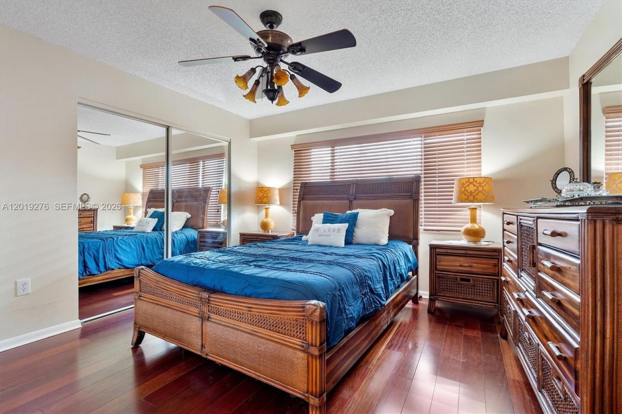 13700 SW 14th St , Unit 411D, Pembroke Pines, FL 33027 Photo