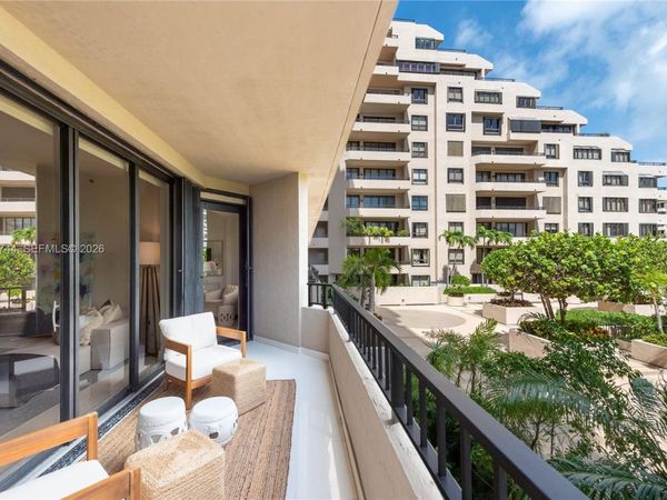251 Crandon Blvd, Unit 227, Key Biscayne, FL 33149
