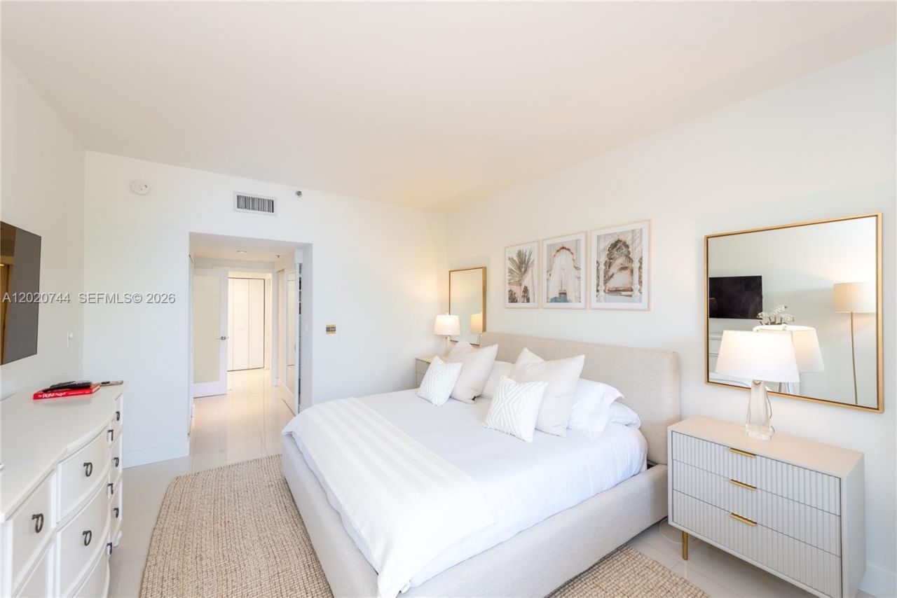 251 Crandon Blvd, Unit 227, Key Biscayne, FL 33149 Photo