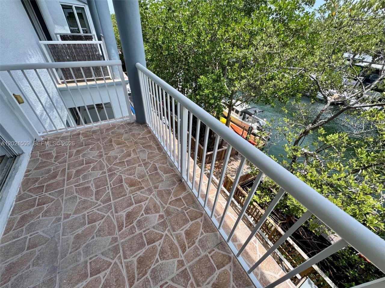 2408 NE 135th St, Unit 2408, North Miami, FL 33181 Photo