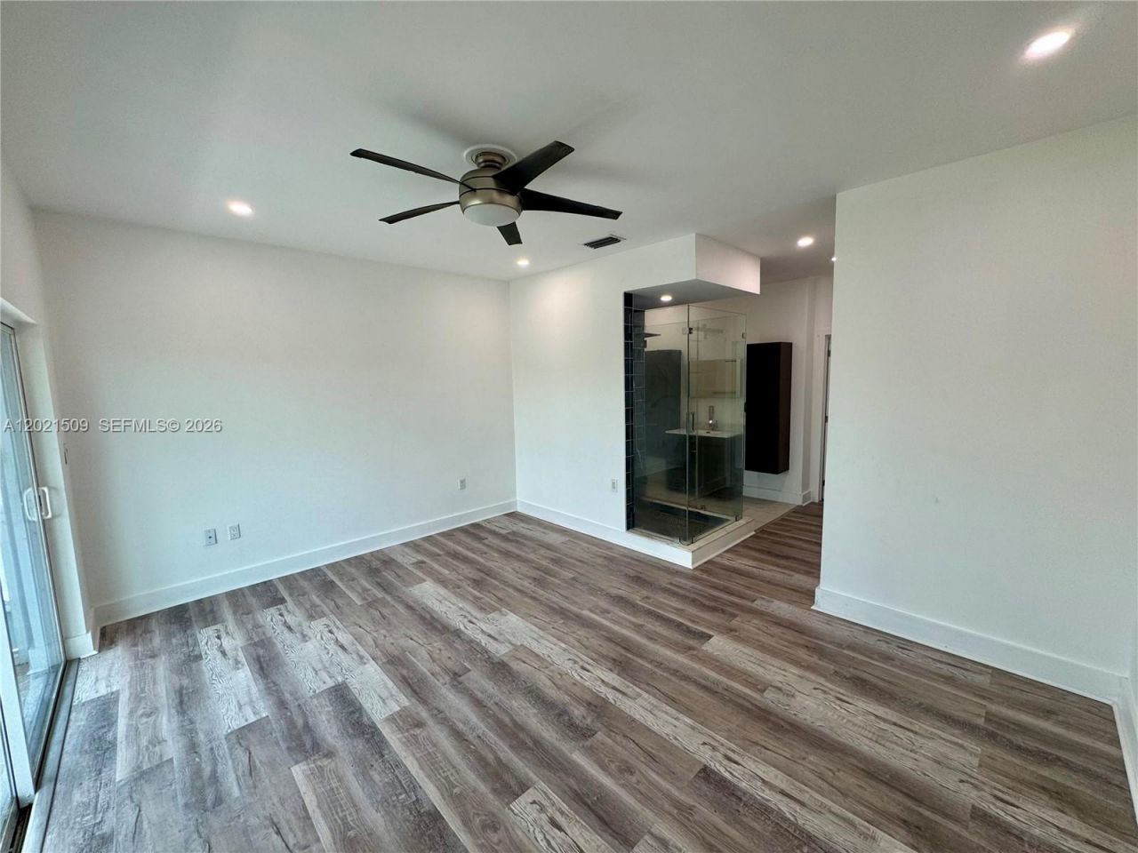 2408 NE 135th St, Unit 2408, North Miami, FL 33181 Photo