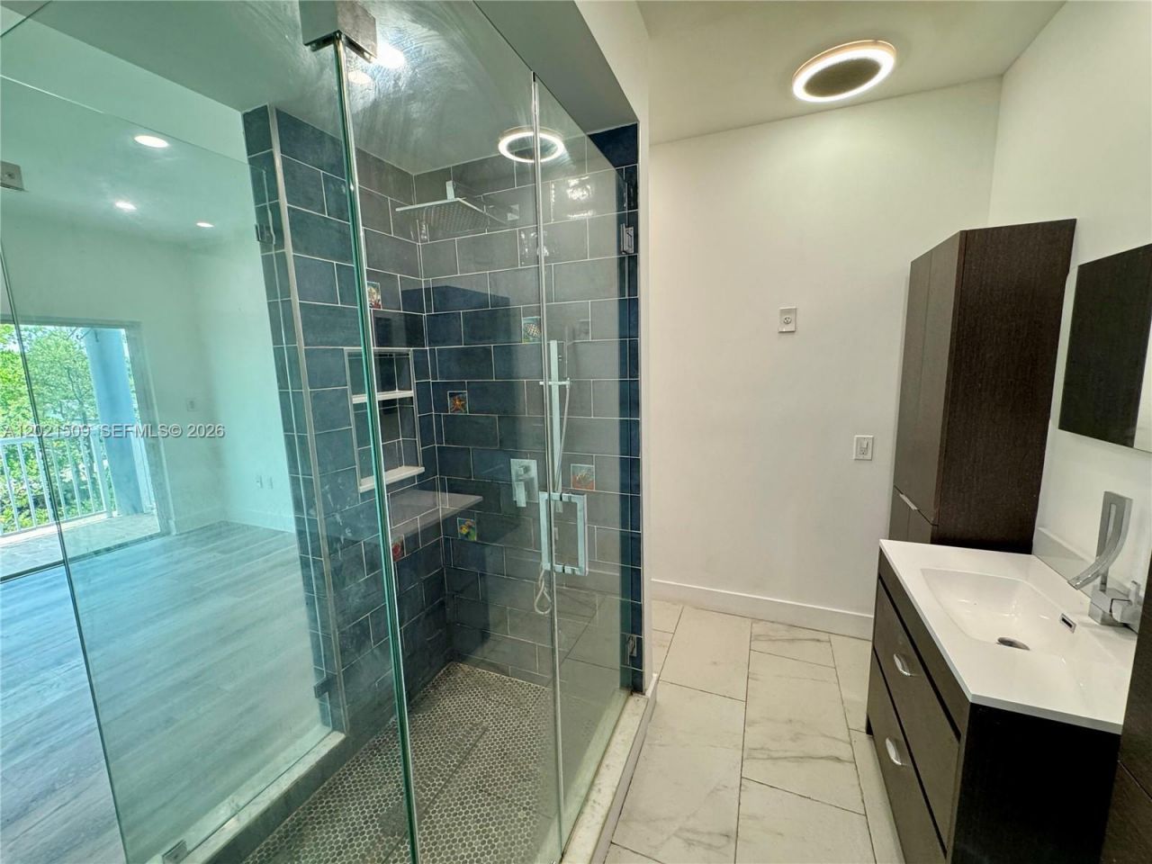 2408 NE 135th St, Unit 2408, North Miami, FL 33181 Photo