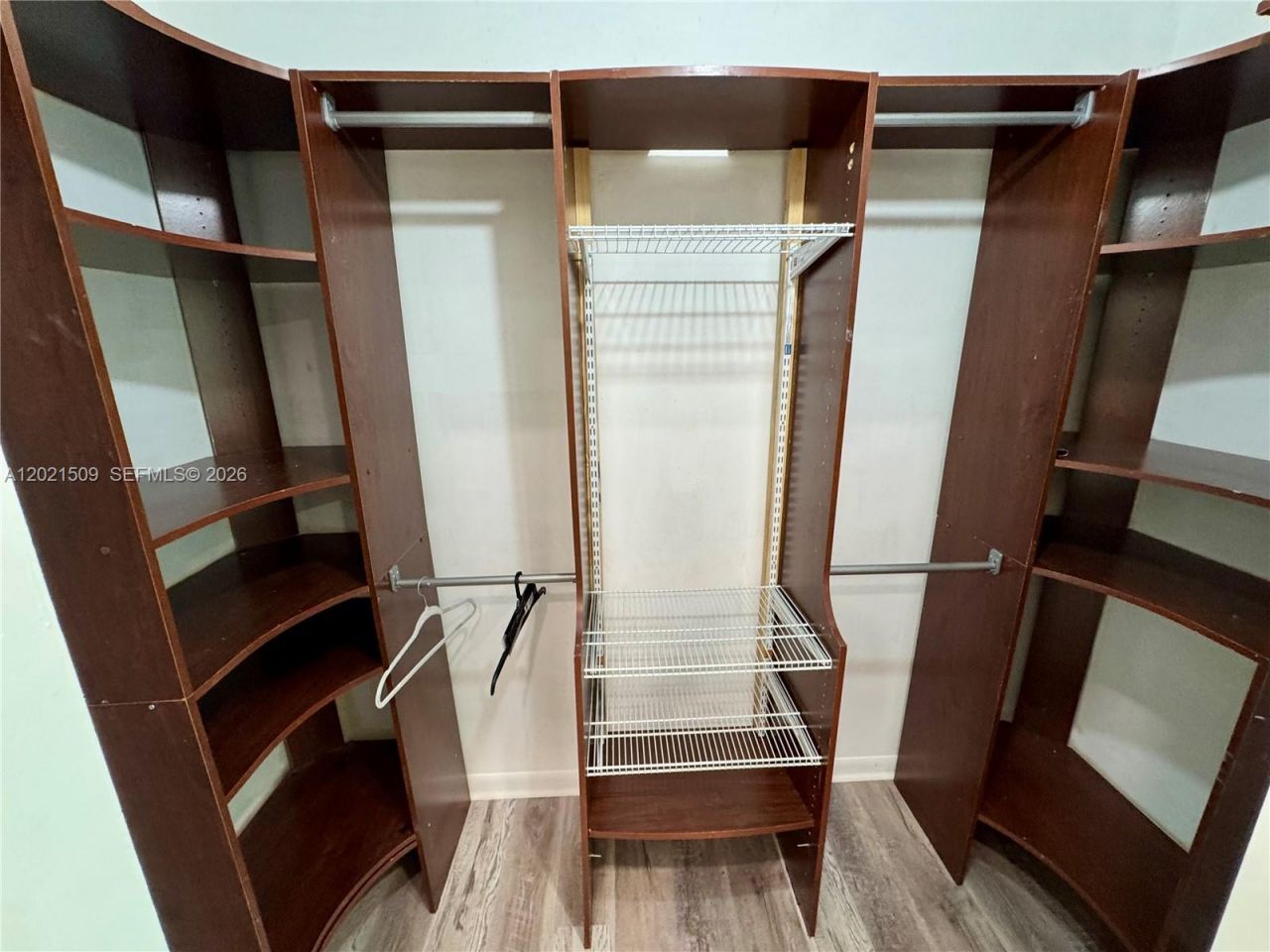 2408 NE 135th St, Unit 2408, North Miami, FL 33181 Photo