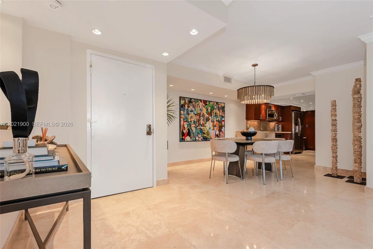 1121 Crandon Blvd , Unit E405, Key Biscayne, FL 33149 Photo